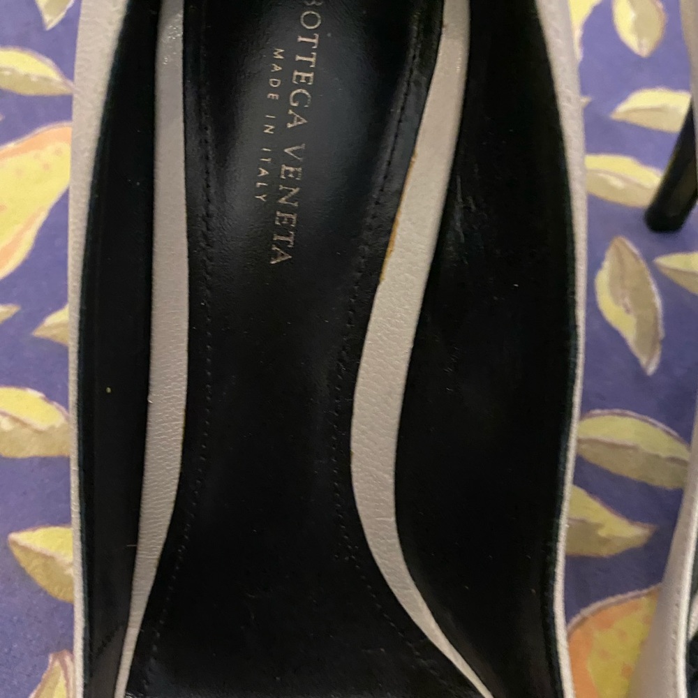 Bottega Veneta Multi Heels - Picture 7 of 7